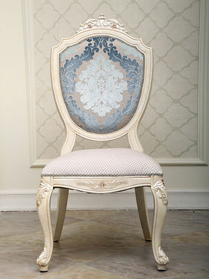 Couverture dinante tapissée de Chenille de chaises de chêne en bois solide de GV rétro