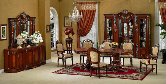 Table de salle à manger et chaises de cru